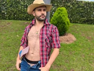 curlytwinkboy – webcam model profile photo Image 7