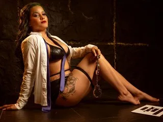 UKRaunchyRobyn – webcam model profile photo Image 2