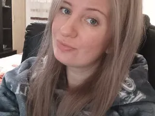 Julia0501 – webcam model profile photo