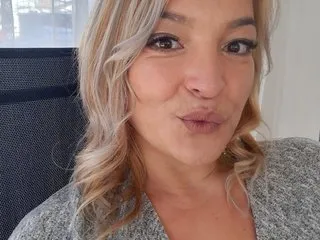 Scarlettsteelexo – webcam model profile photo Image 10