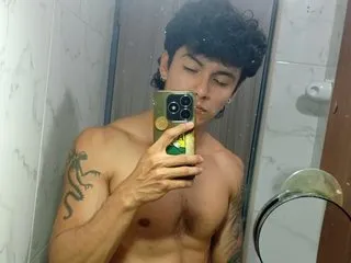 LeoSantoro22 – webcam model profile photo