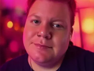 KateDivineUK – webcam model profile photo Image 6