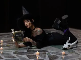 SusyBlair – webcam model profile photo Image 2