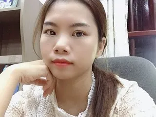 British_EmJess – webcam model profile photo Image 2