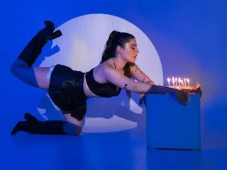 SelennaMoon – webcam model profile photo Image 2