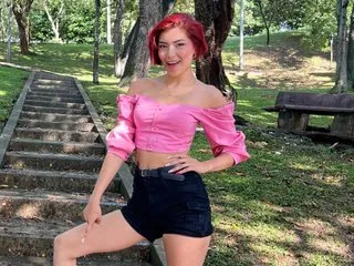 MilashaNyasha – webcam model profile photo Image 4