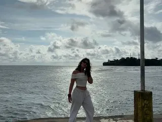 Lisabigtits – webcam model profile photo Image 6