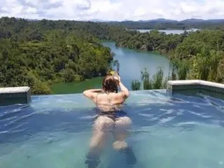 ChelseaBlondeUK – webcam model profile photo Image 2