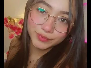 LeyaMeyers – webcam model profile photo Image 4