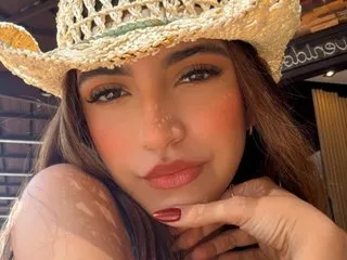 Hotforunow – webcam model profile photo Image 11