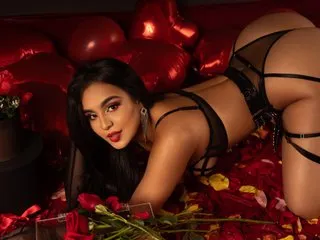 AlisseMiller – webcam model profile photo Image 2