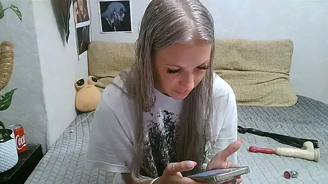 MilashaNyasha – webcam model profile photo Image 8