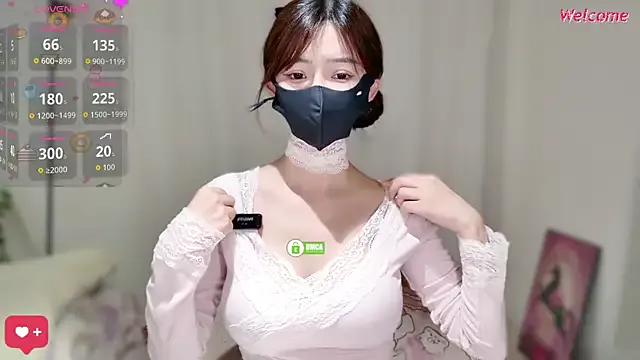 Cute-Lolly – webcam model profile photo Image 14