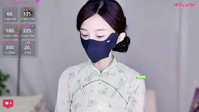 Cute-Lolly – webcam model profile photo Image 9