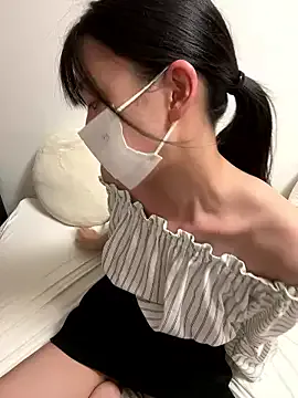 Loli_Belle – webcam model profile photo Image 11