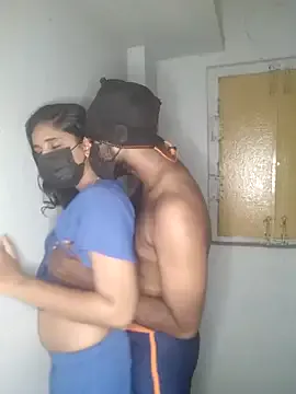 British_EmJess – webcam model profile photo Image 10