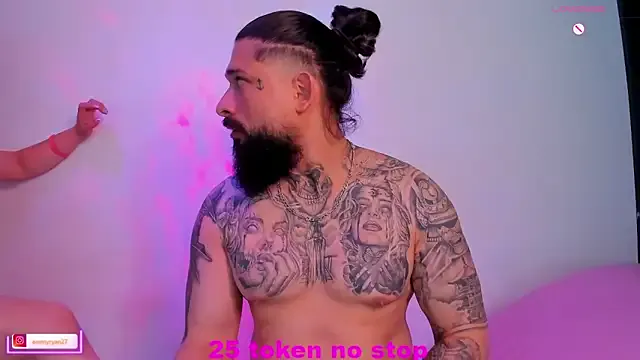 British_EmJess – webcam model profile photo Image 19