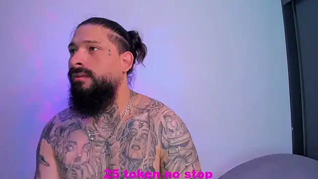 British_EmJess – webcam model profile photo Image 5