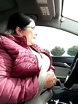 SelennaMoon – webcam model profile photo Image 4