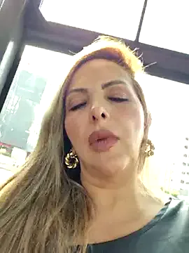 bunny_blonde – webcam model profile photo Image 2