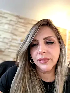 bunny_blonde – webcam model profile photo Image 7