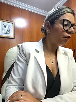 SofiaSins – webcam model profile photo Image 14