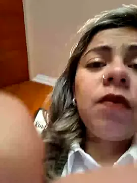 SofiaSins – webcam model profile photo Image 4