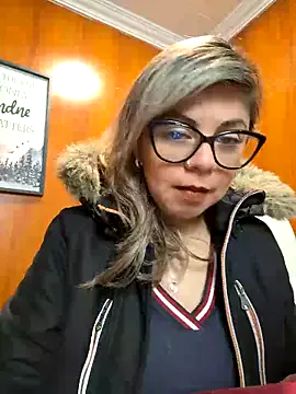 SofiaSins – webcam model profile photo Image 5