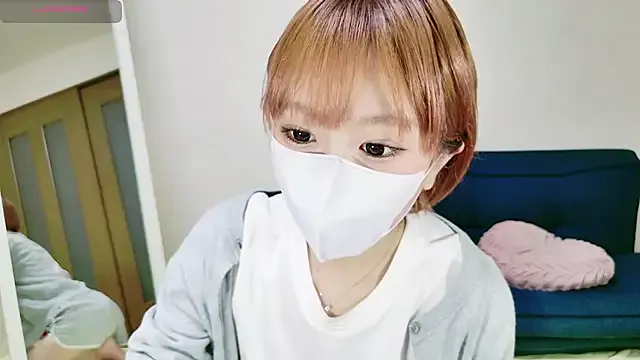 BlondeScarlettx – webcam model profile photo Image 12