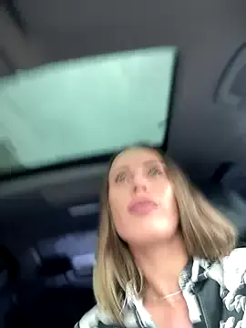 DetraCamaj – webcam model profile photo Image 15