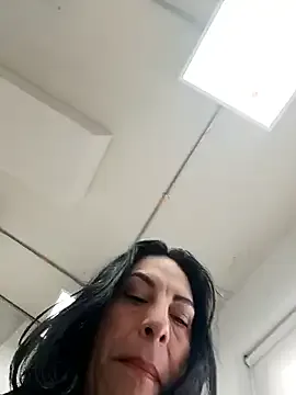 SusyBlair – webcam model profile photo Image 3