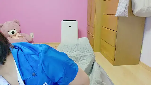 BlondeScarlettx – webcam model profile photo Image 6