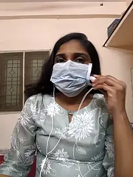 British_EmJess – webcam model profile photo Image 5