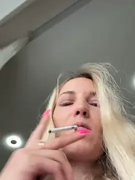 Lisi4ka-Basik – webcam model profile photo Image 9