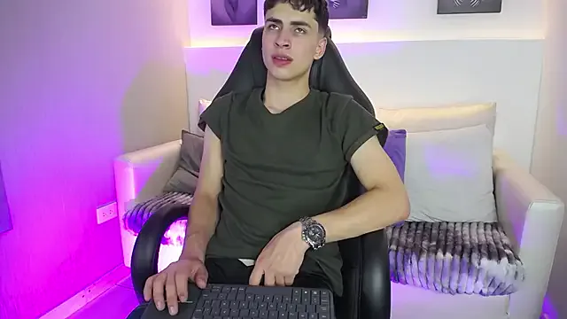 kroddy1985 – webcam model profile photo Image 7