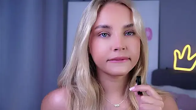 LizzieGreyX – webcam model profile photo Image 19