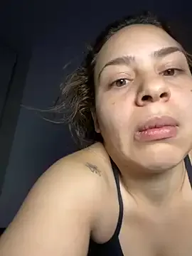 hotamanda01 – webcam model profile photo Image 12