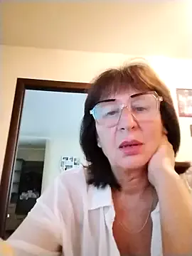 nikkimagic – webcam model profile photo Image 10