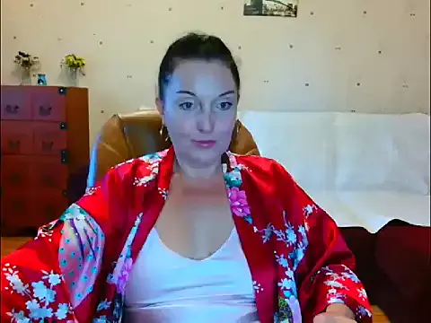 GoldenTeen20 – webcam model profile photo Image 9