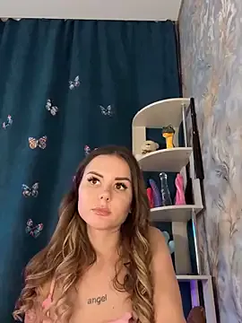 BrookeBratXO – webcam model profile photo Image 15