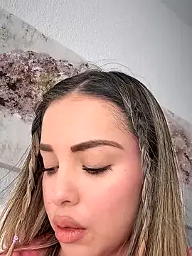 ChelseaBlondeUK – webcam model profile photo Image 7