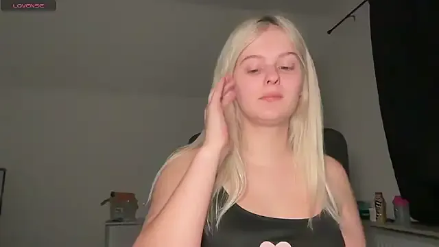 SilviaPastori – webcam model profile photo Image 15