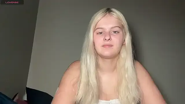 SilviaPastori – webcam model profile photo Image 3