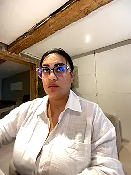 SusyBlair – webcam model profile photo Image 7