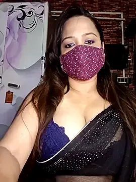 Travel-Couple – webcam model profile photo Image 15