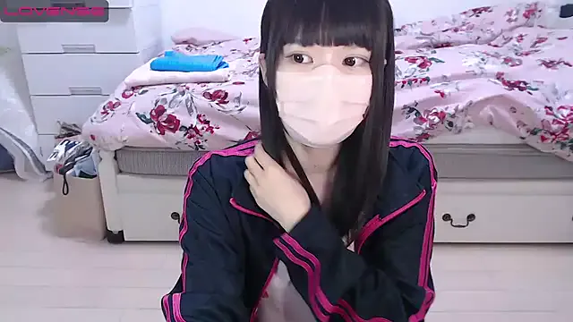 BlondeHott – webcam model profile photo Image 16