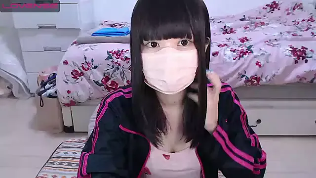 BlondeHott – webcam model profile photo Image 3