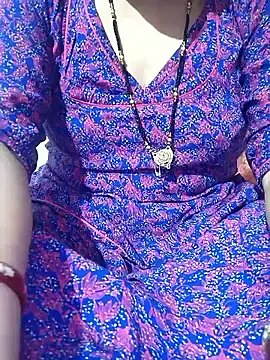 LizzieGreyX – webcam model profile photo Image 10