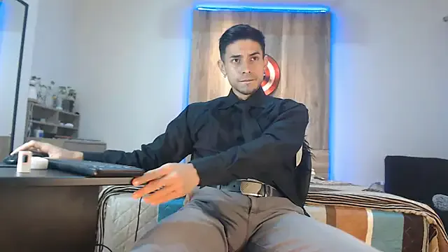 KaylinJan – webcam model profile photo Image 13