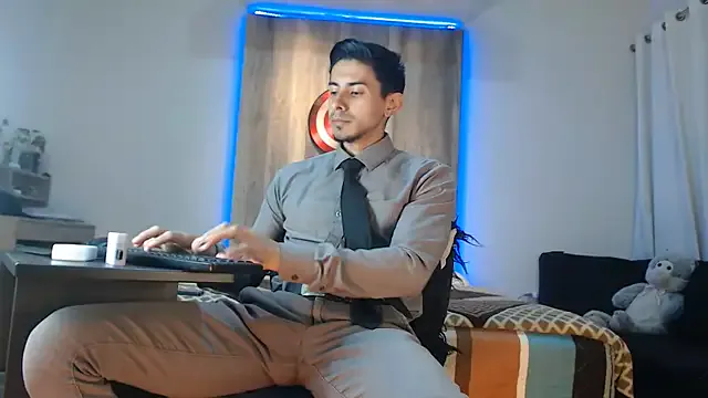 KaylinJan – webcam model profile photo Image 15